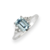 Anello Oro Bianco 18 Kt (Gr. 3,00) Diamanti Bianchi taglio Brillante Ct. 0,15 e  acquamarina Emerald Cut Ct. 1,40.
