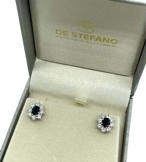 orecchini zaffiri e diamanti nella loro scatola modello Kate